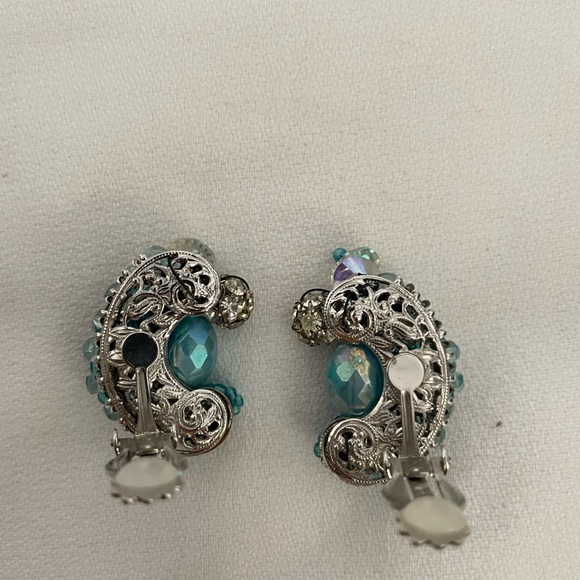Vintage Pair of Original by Robert Earrings - Picture 7 of 12